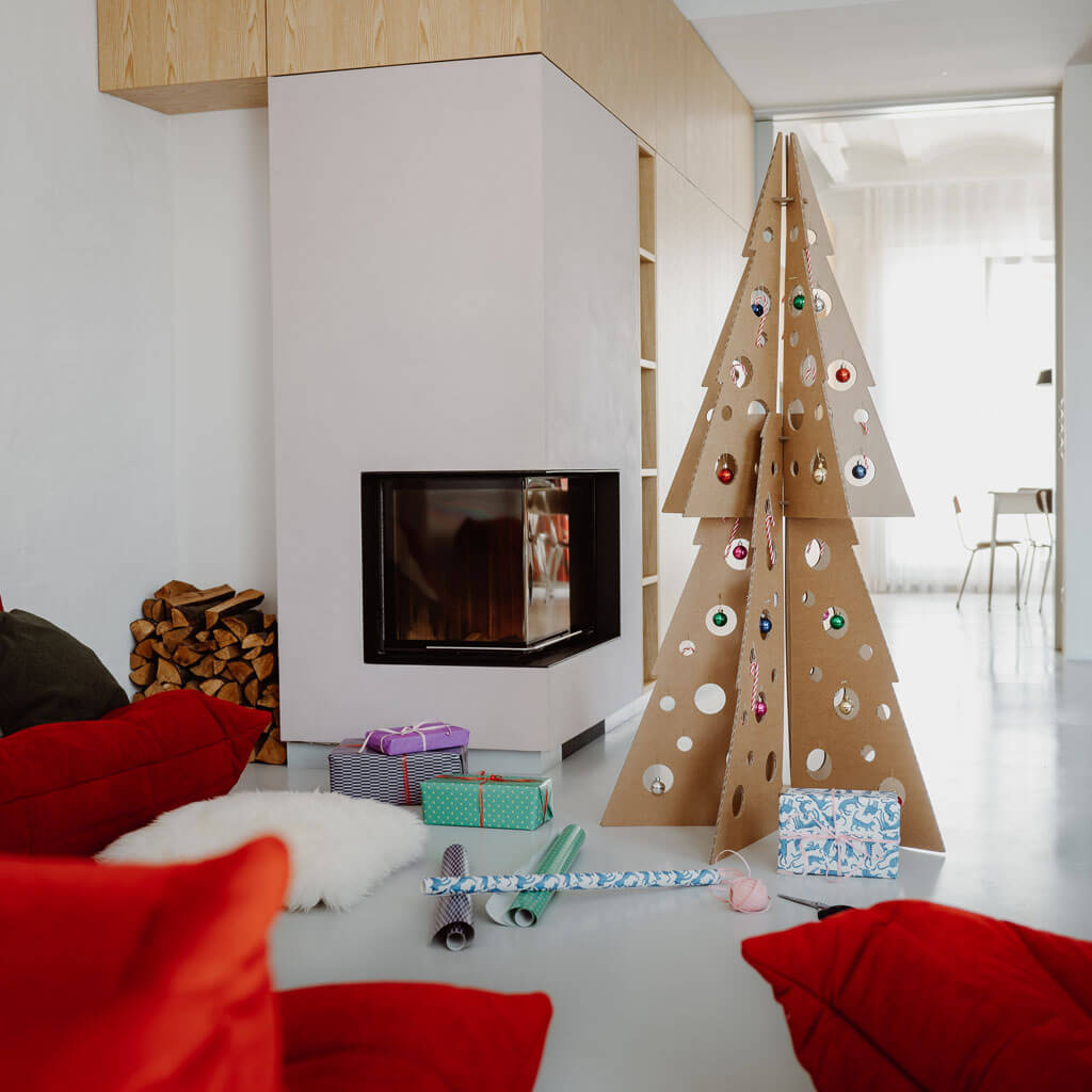 ROOM IN A BOX - Zero Waste Christmas Tree made from sustainable cardboard large decorated with presents